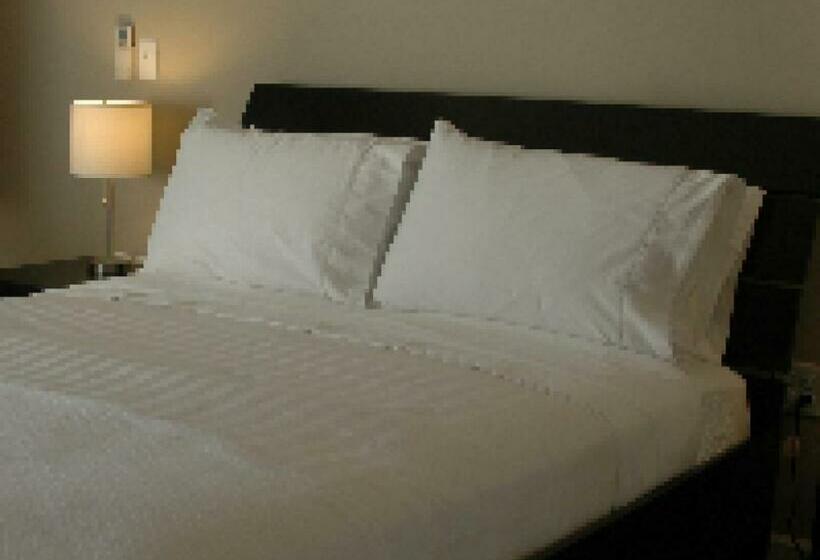 Общежитие Haven Point Inn