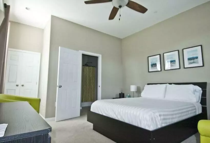 Retkeilymaja Haven Point Inn