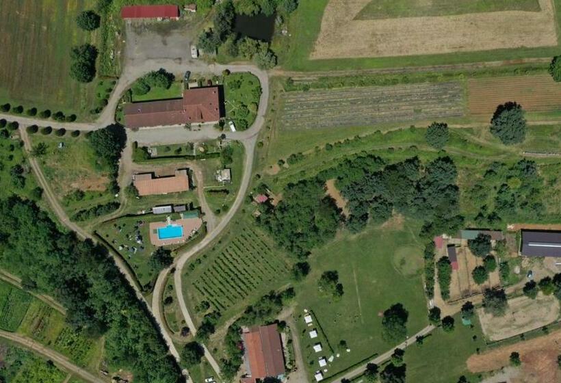 تختخواب و صبحانه Agriturismo Parco Campofelice