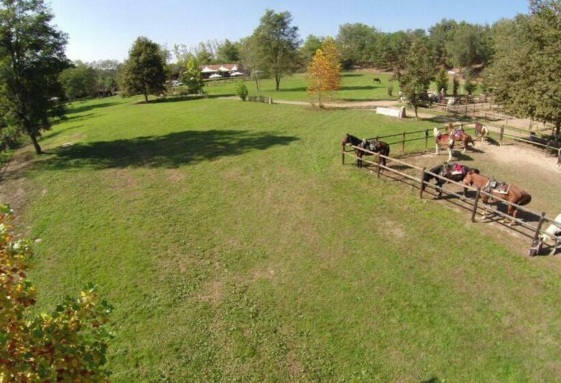 تختخواب و صبحانه Agriturismo Parco Campofelice