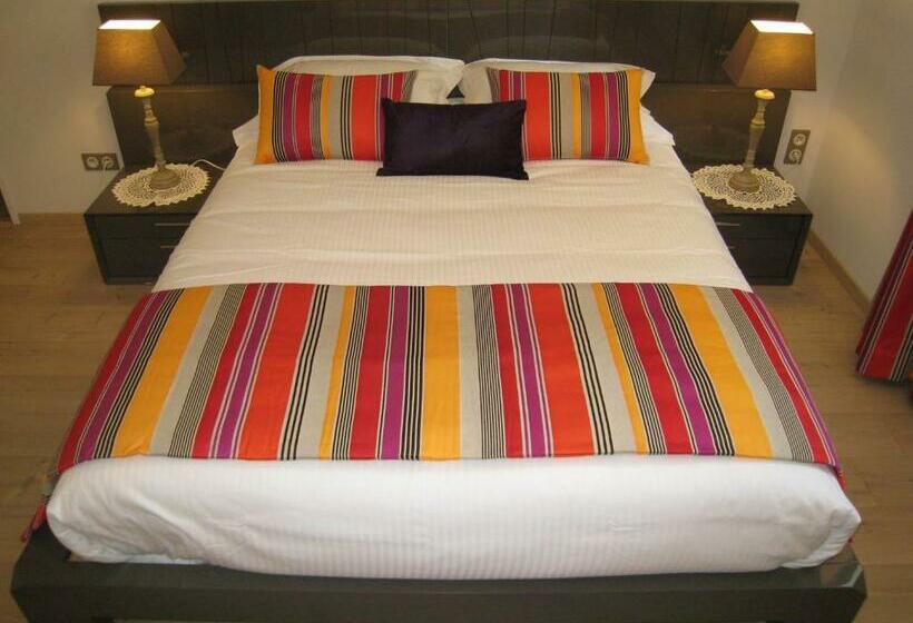 민박 Chambre Hôte/spa Quermaurelle