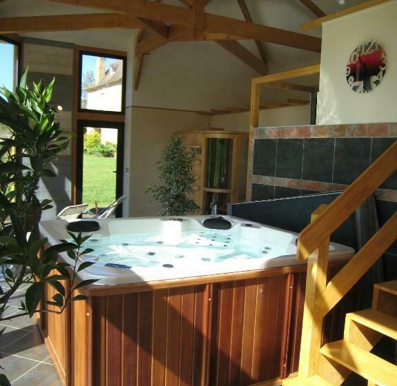 민박 Chambre Hôte/spa Quermaurelle