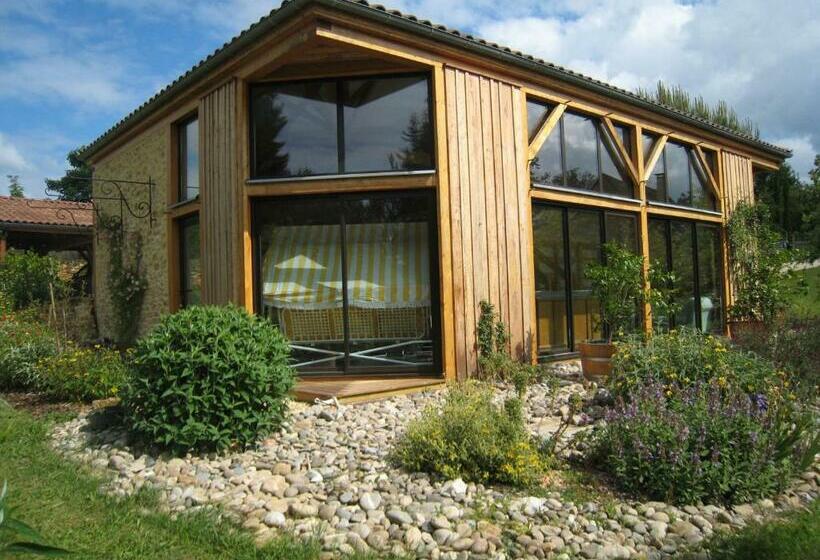 민박 Chambre Hôte/spa Quermaurelle