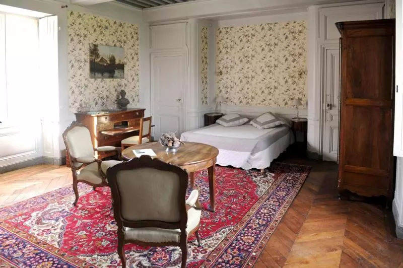 ベッドアンドブレックファースト Chateau De Bresse Sur Grosne