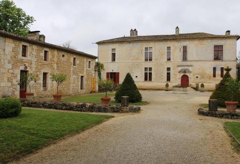 Bed and Breakfast Chateau De Castelneau