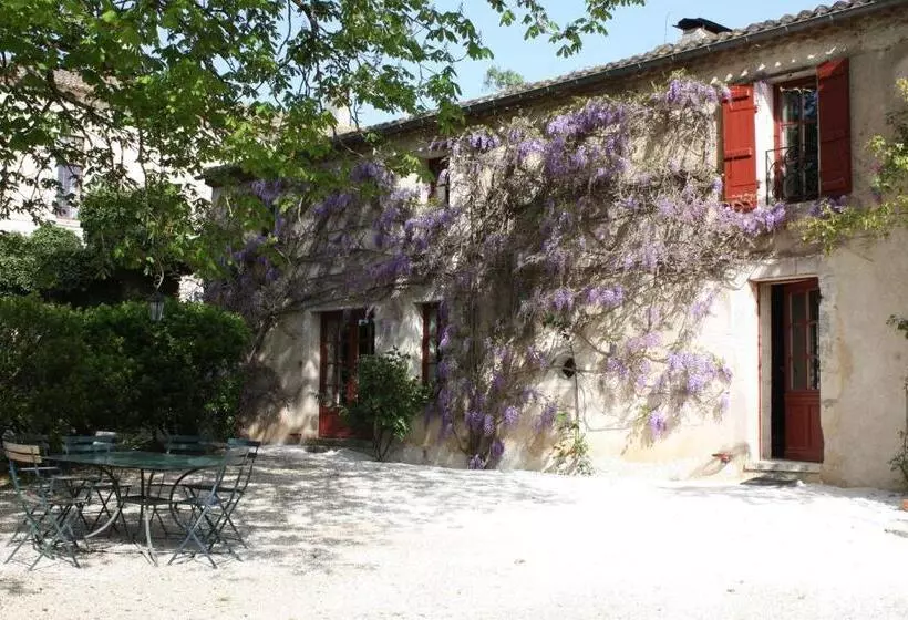 Aamiaismajoitus (B&B) Chateau De Castelneau