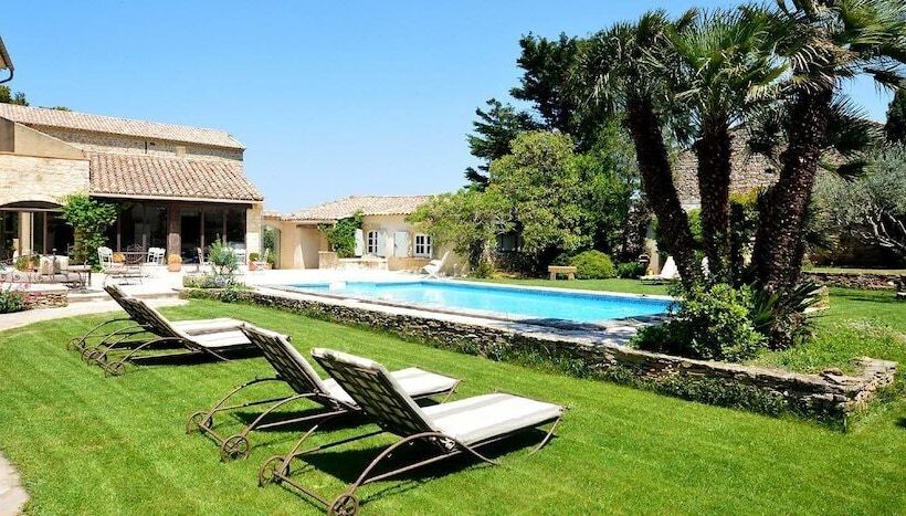 ベッドアンドブレックファースト Le Mas D Orsan Chambres D Hôtes