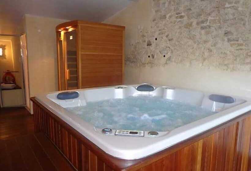 ベッドアンドブレックファースト Le Mas D Orsan Chambres D Hôtes