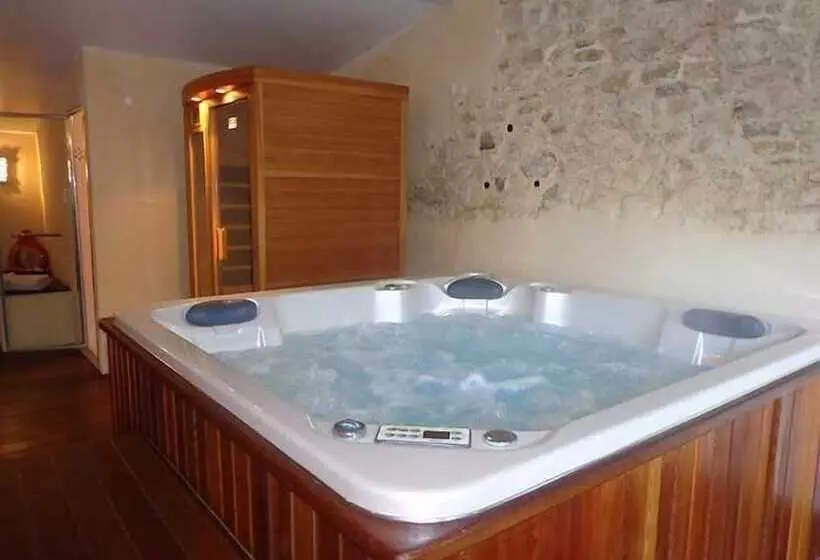 ベッドアンドブレックファースト Le Mas D Orsan   Chambres D Hôtes