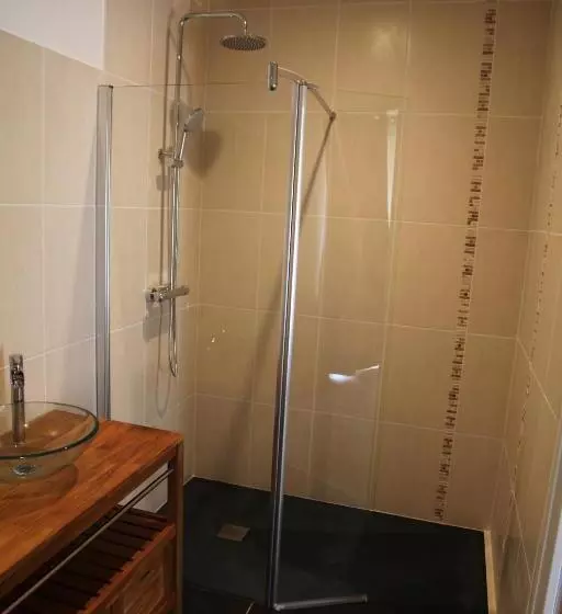 ベッドアンドブレックファースト Le Miroir Des Etoiles