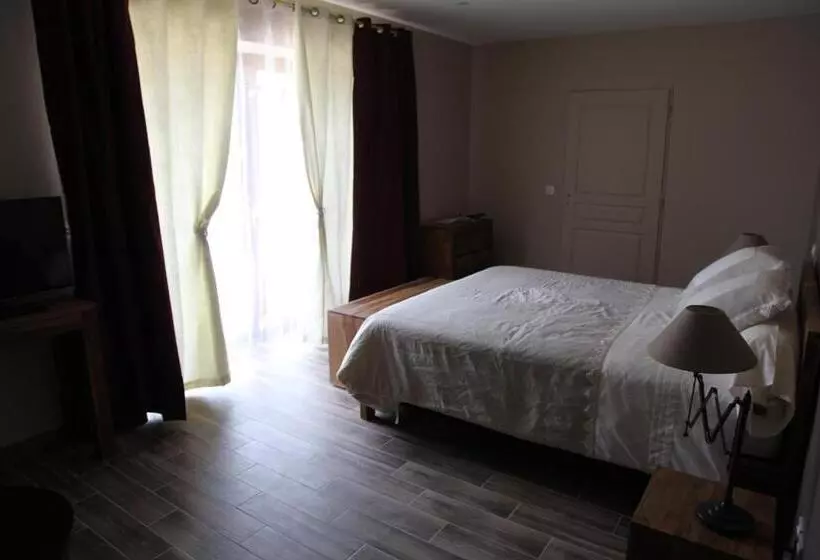 ベッドアンドブレックファースト Le Miroir Des Etoiles