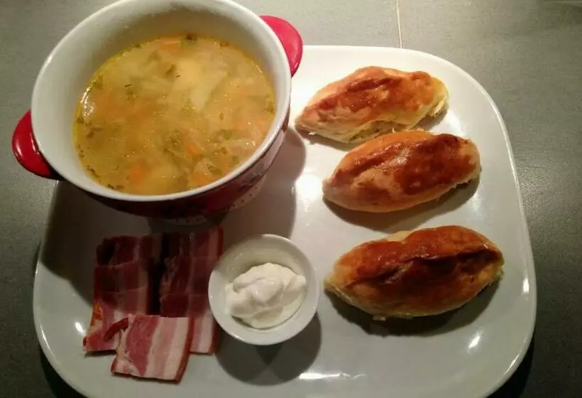 ベッドアンドブレックファースト Le Petit Etang