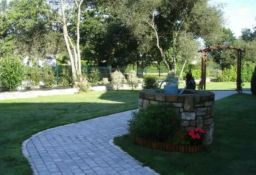 ベッドアンドブレックファースト Le Petit Etang