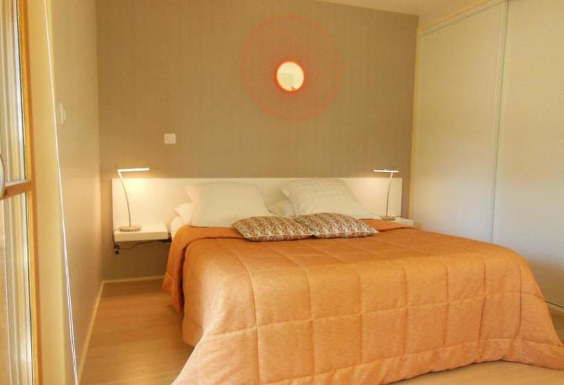 Bed and Breakfast Les Perrelles