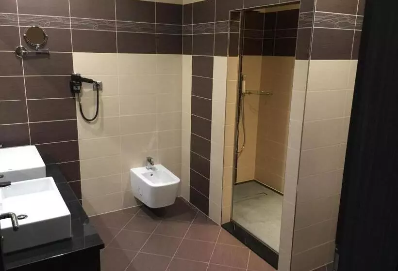 Casino & Hotel Admiral Strážný