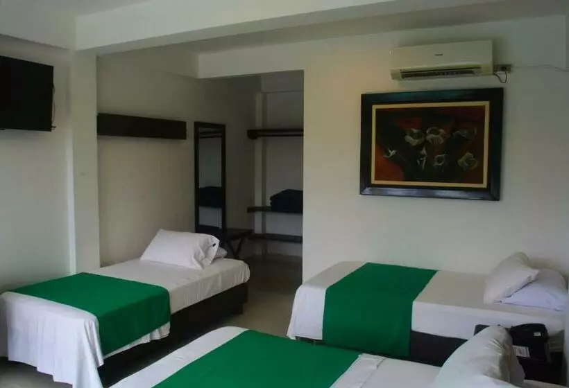 Hotelli El Aeropuerto