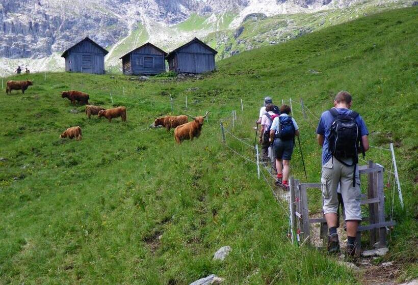 فندق Familienwanderhof Eggeler