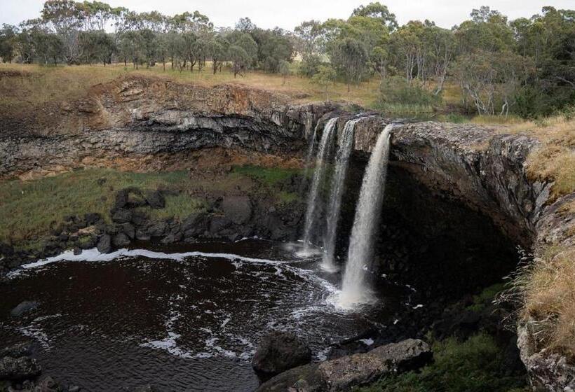 Отель Grampians Historic Tobacco Kiln