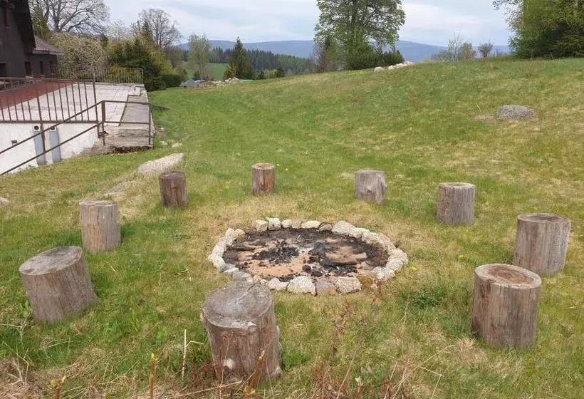 Hotelli Hacienda Čert Kořenov