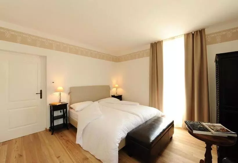 Hotelli La Villa Degli Orti