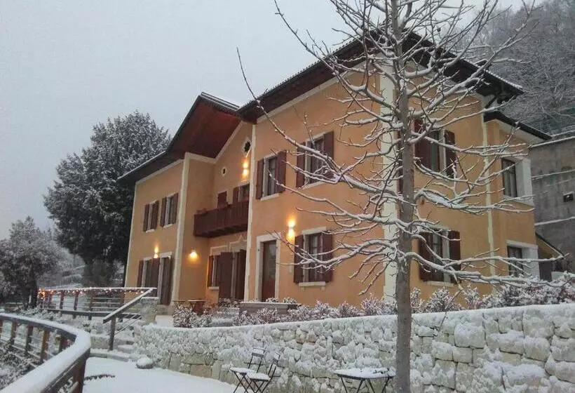 Hotelli La Villa Degli Orti