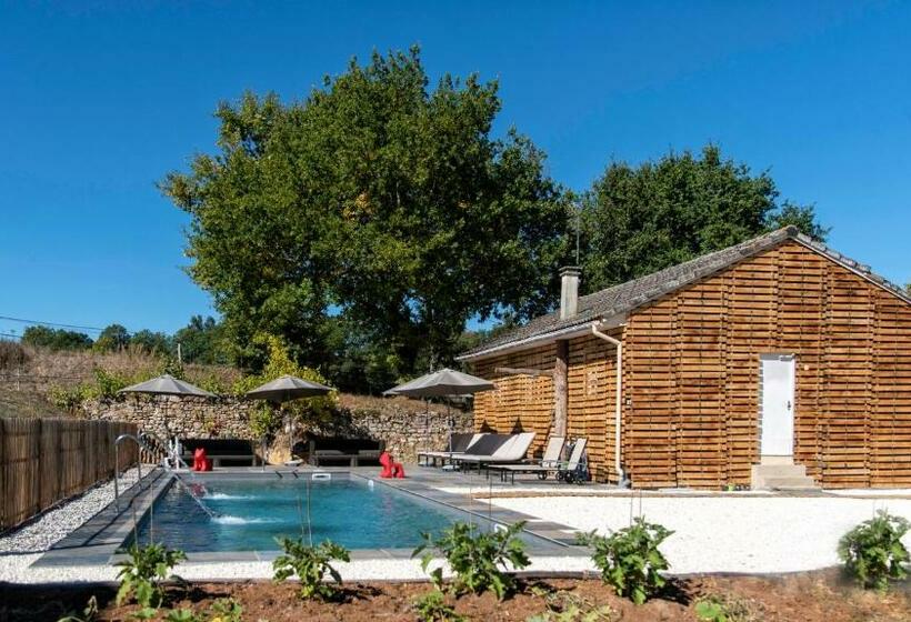 Les Deux Abbesses En Vert | La Grande Maison B&b