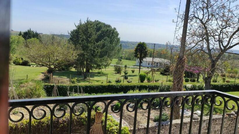 Luxury B&b Maison à Votre Santé, In Bordeaux Wine Region