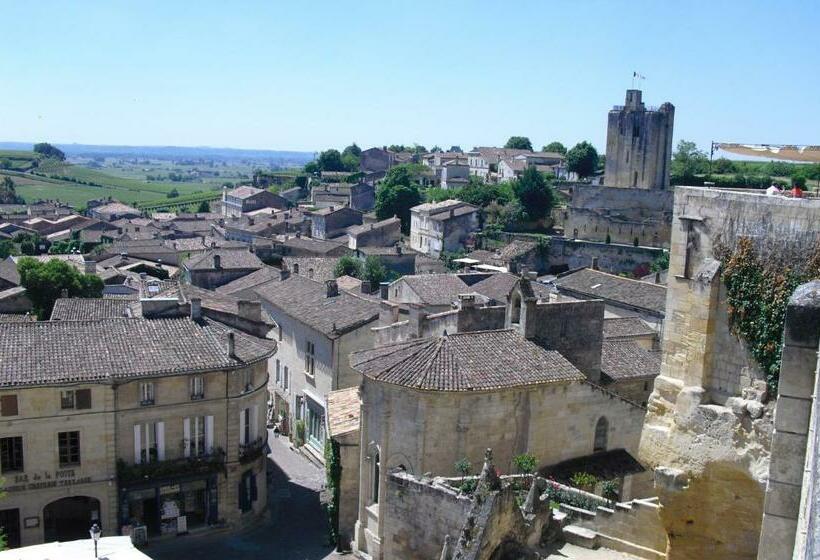 Luxury B&b Maison à Votre Santé, In Bordeaux Wine Region