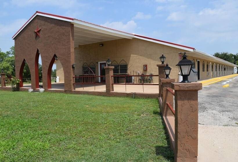 Motel Albany Inn & Rv Campground