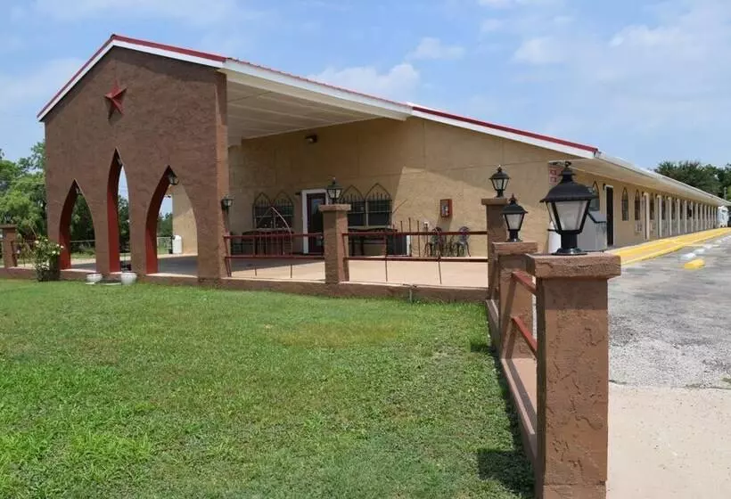 Motelli Albany Inn & Rv Campground