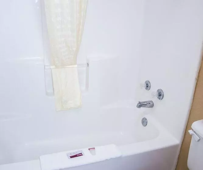 Motelli Albany Inn & Rv Campground