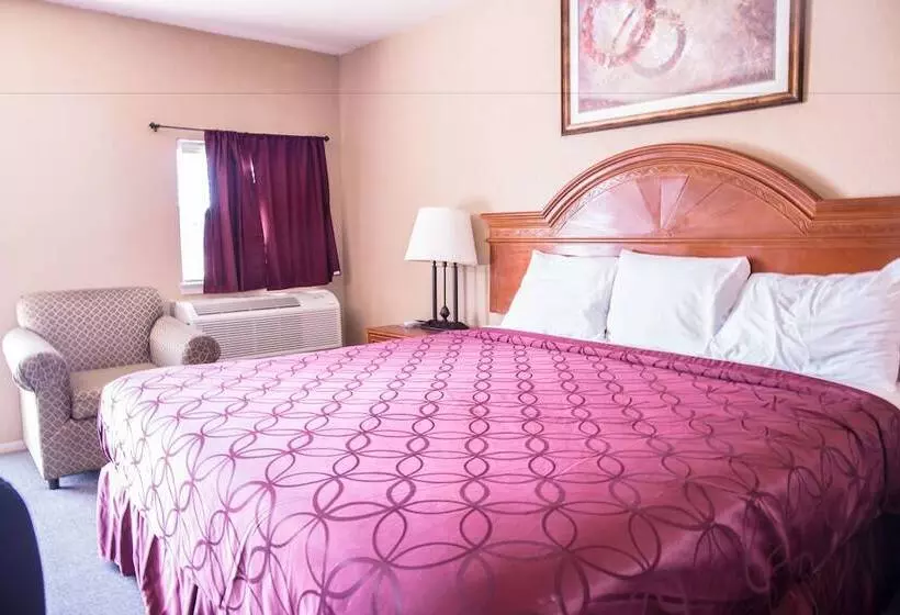 Motelli Albany Inn & Rv Campground