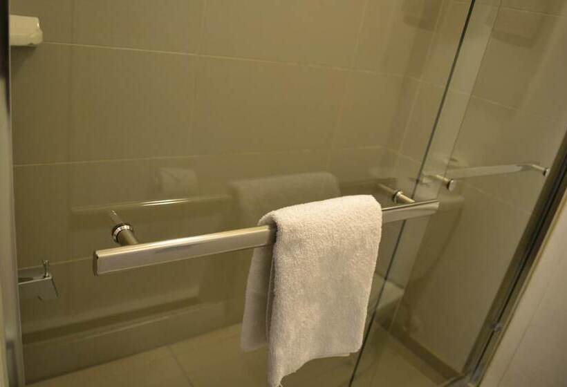 Motel St. Paul Lodge