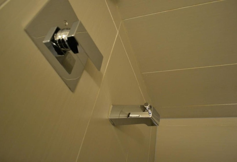 Motel St. Paul Lodge