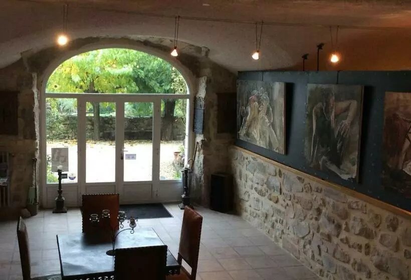 Majatalo Domaine De La Manse