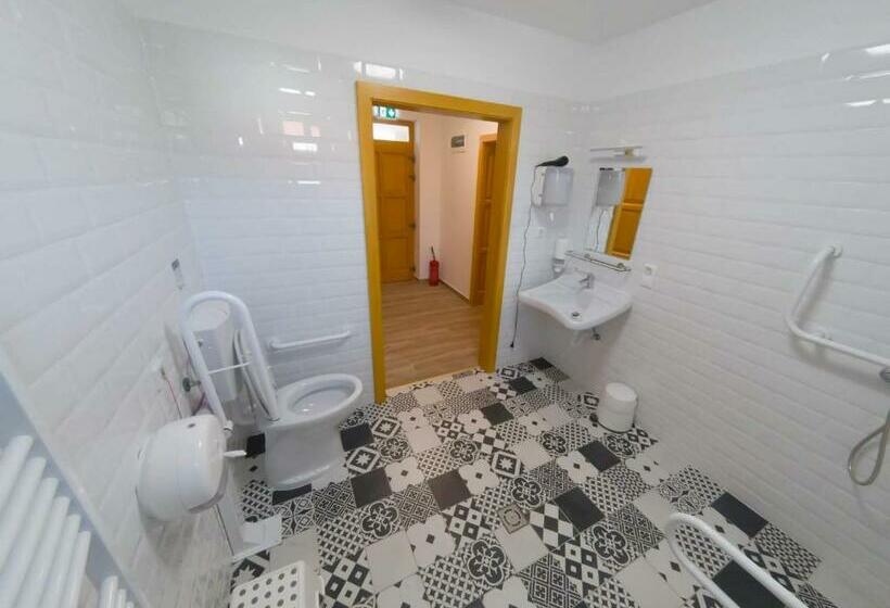 פנסיון Kun Pista Vendégház Iii