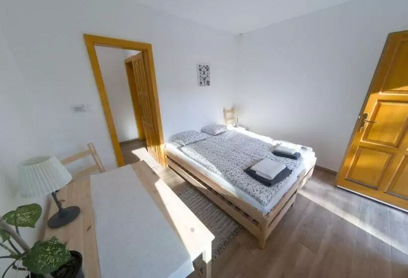 Majatalo Kun Pista Vendégház Iii