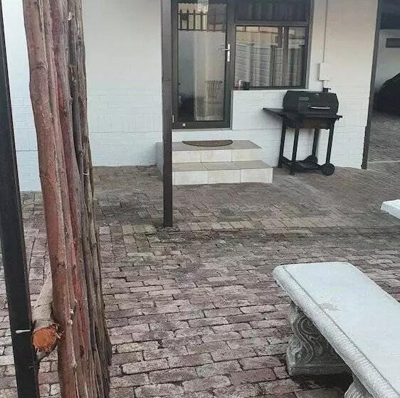 Majatalo La Belle Guesthouse Parys