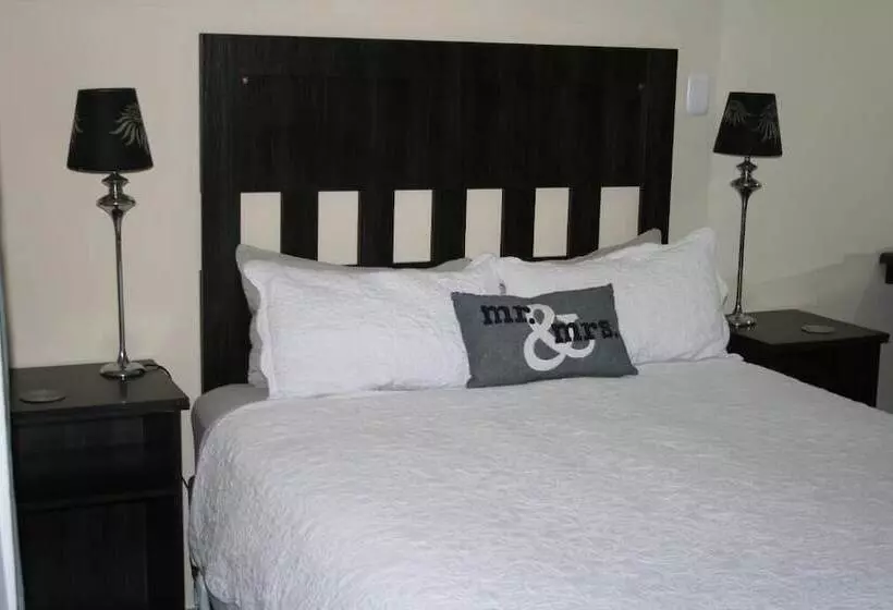 Majatalo La Belle Guesthouse Parys