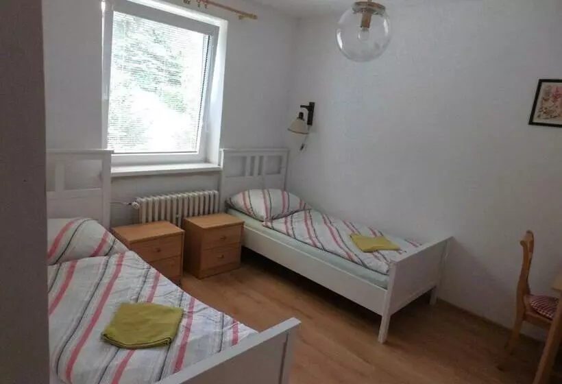 Majatalo Penzion Kovářská