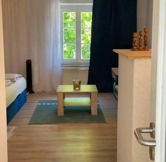 Majatalo Rezas Restaurant Gästehaus