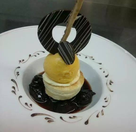 Majatalo Rezas Restaurant Gästehaus