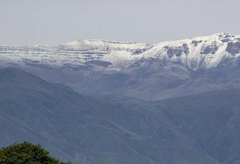 הוסטל Cabañas Rosaverde