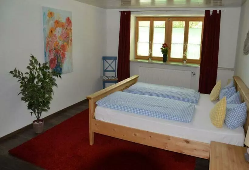 Retkeilymaja Pension Mittelallgäu