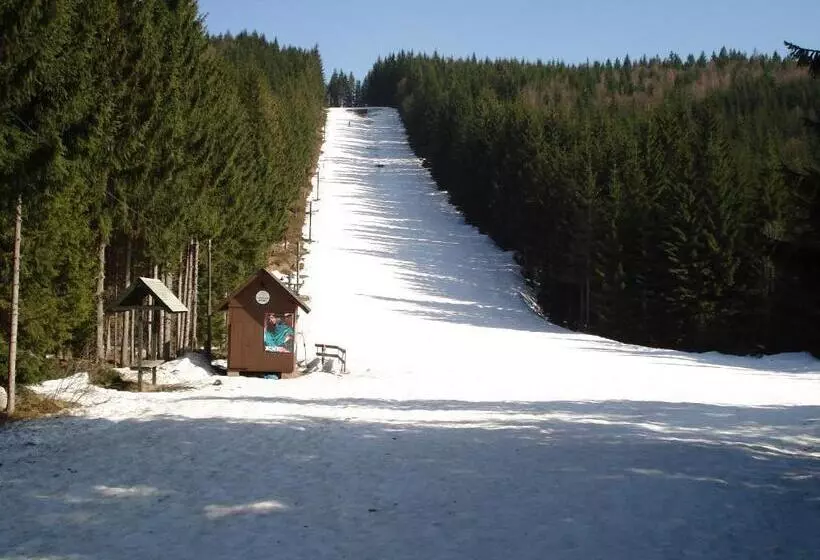 Retkeilymaja Pension Martinské údolí   Dependance