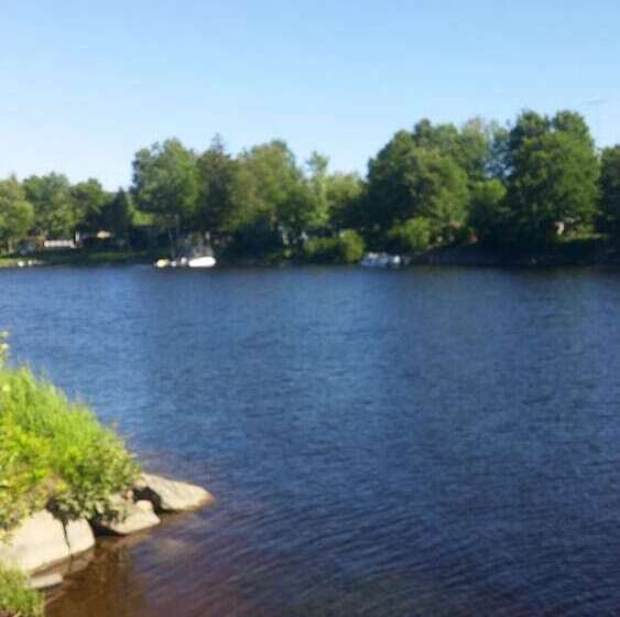 B&b Le Reflet De La Rivière