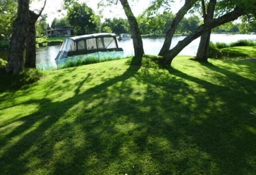 B&b Le Reflet De La Rivière