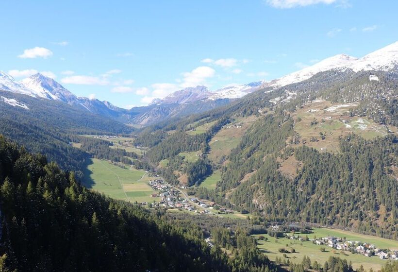 민박 Chasa Randulina