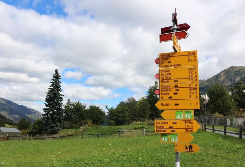 민박 Chasa Randulina