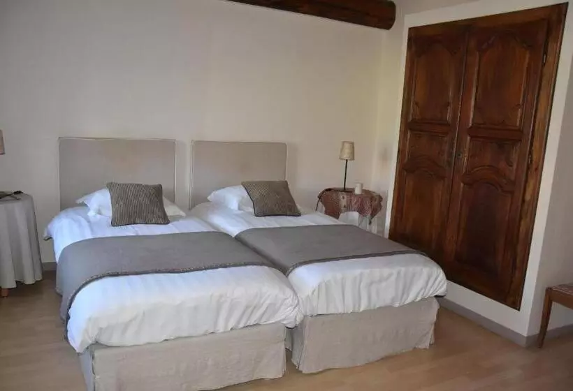 Aamiaismajoitus (B&B) Le Tilleul De Ray